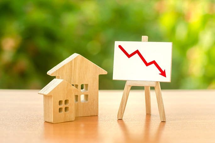 Chute des permis de construire et hausse des prix